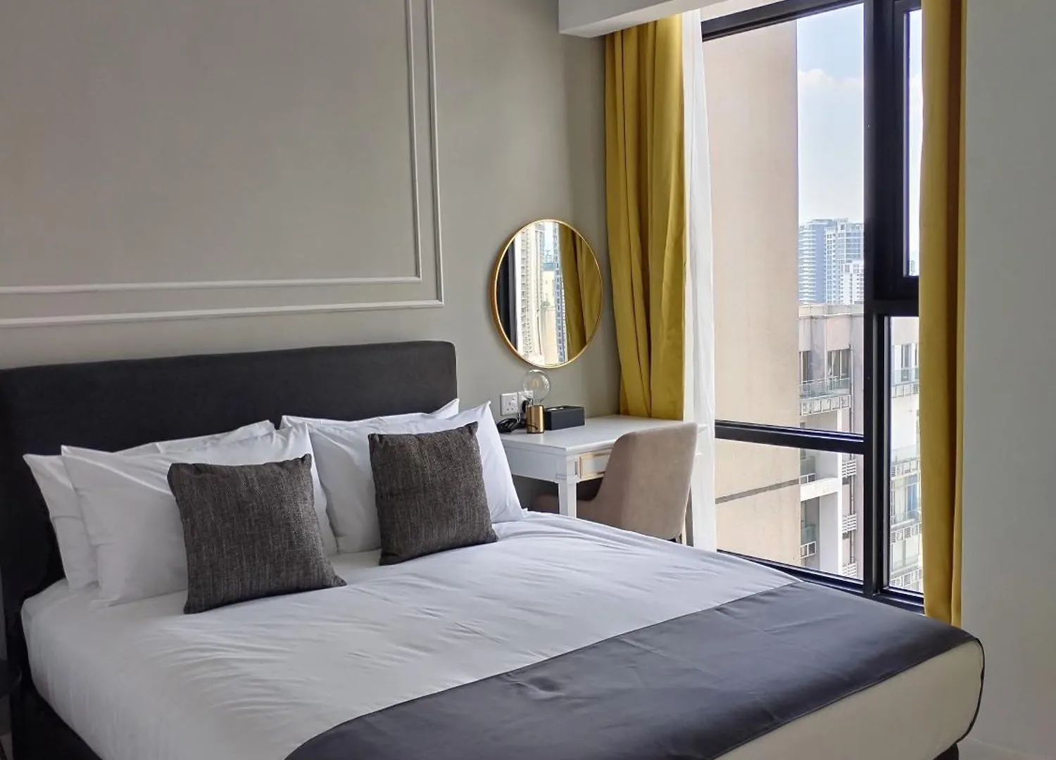 Bukit Bintang Axon Residences 3R2B 3Queens Beds Kuala Lumpur
